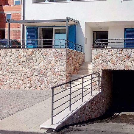 Lorena Cres Bagian luar foto