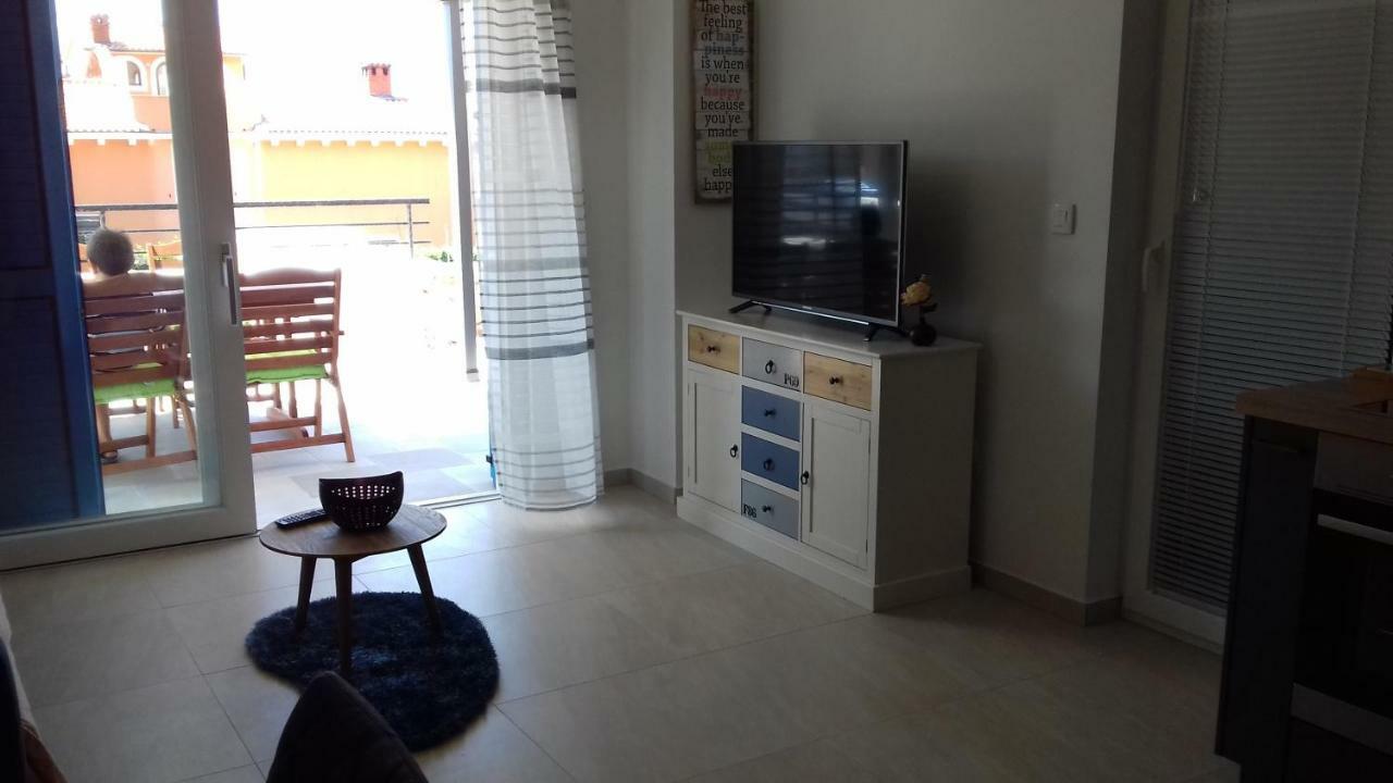 Lorena Cres Bagian luar foto